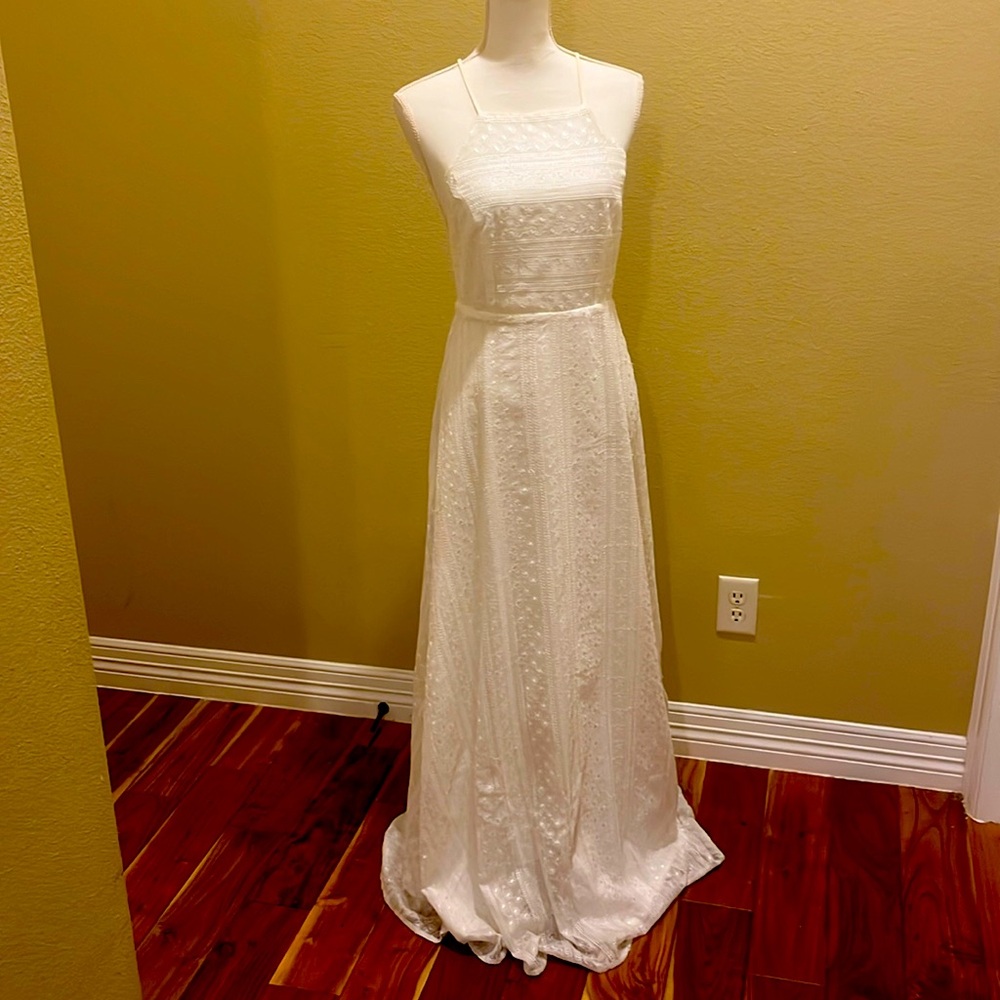 White maxi dress